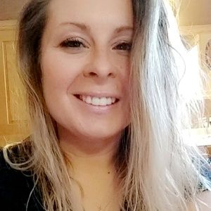 Meet your Posher, Nichole